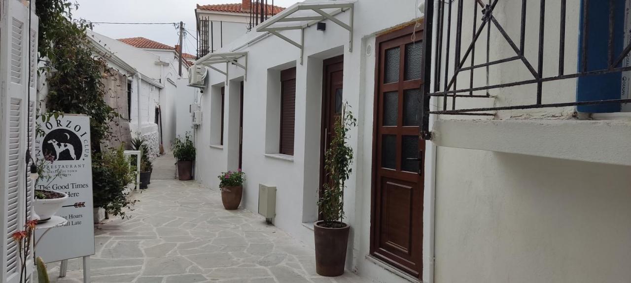 Το Στενάκι Apartment Skiathos Town Luaran gambar