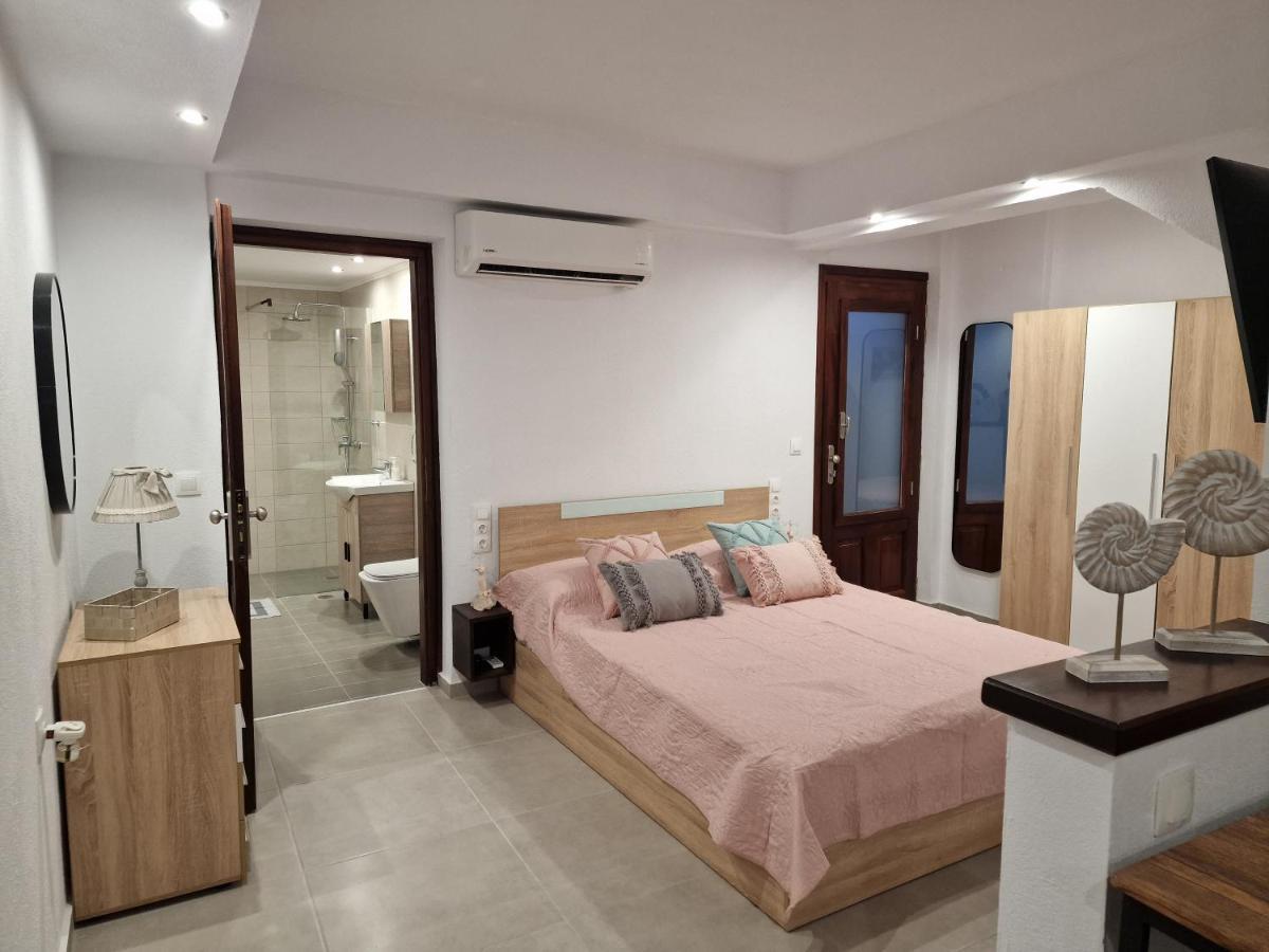 Το Στενάκι Apartment Skiathos Town Luaran gambar
