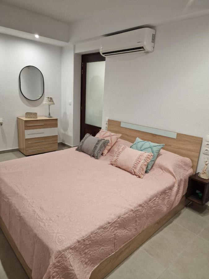 Το Στενάκι Apartment Skiathos Town Luaran gambar