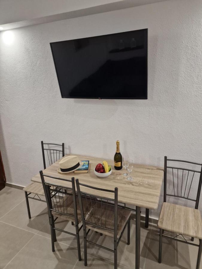 Το Στενάκι Apartment Skiathos Town Luaran gambar