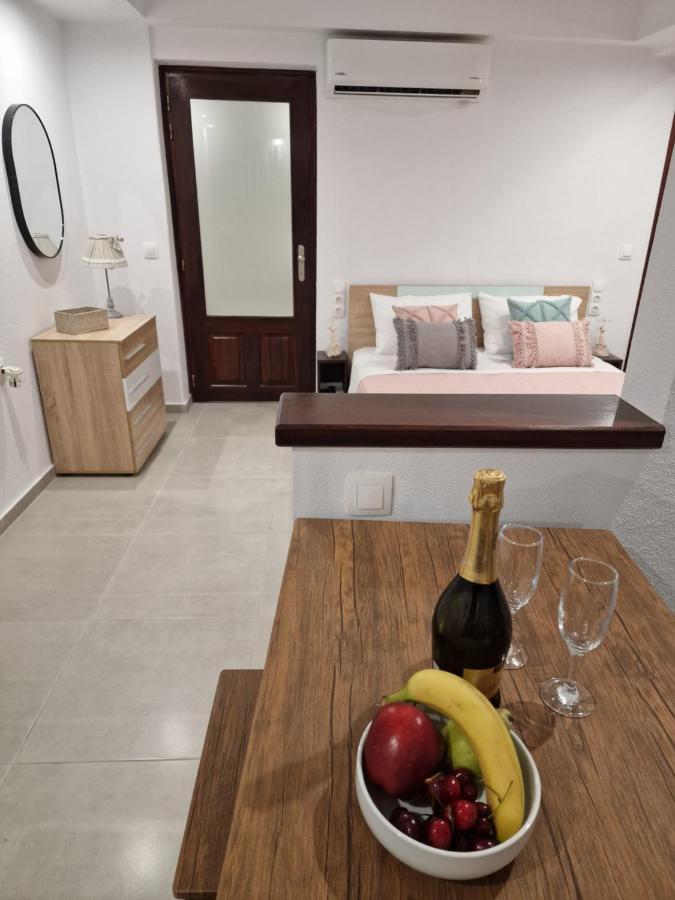 Το Στενάκι Apartment Skiathos Town Luaran gambar