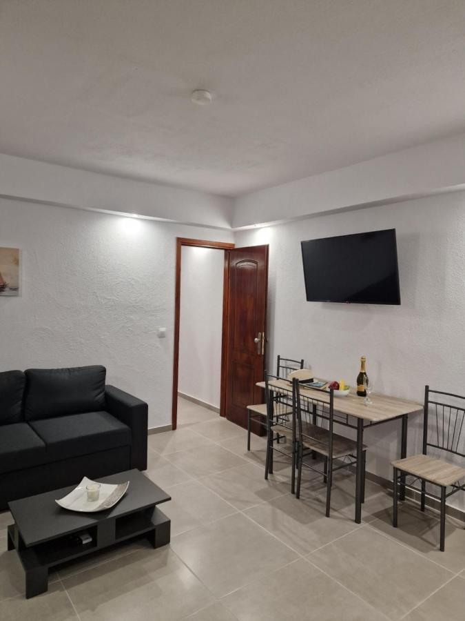 Το Στενάκι Apartment Skiathos Town Luaran gambar